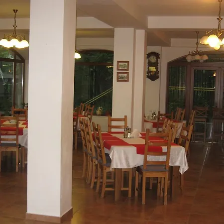 Guest house Pensiunea Comarnic-moisa 3*