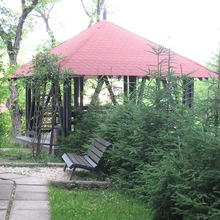 Guest house Pensiunea Comarnic-moisa